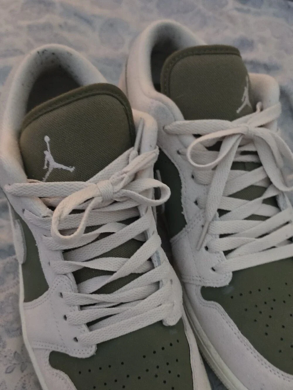 Jordan Low-Top Sneakers in Olive Green and Cream